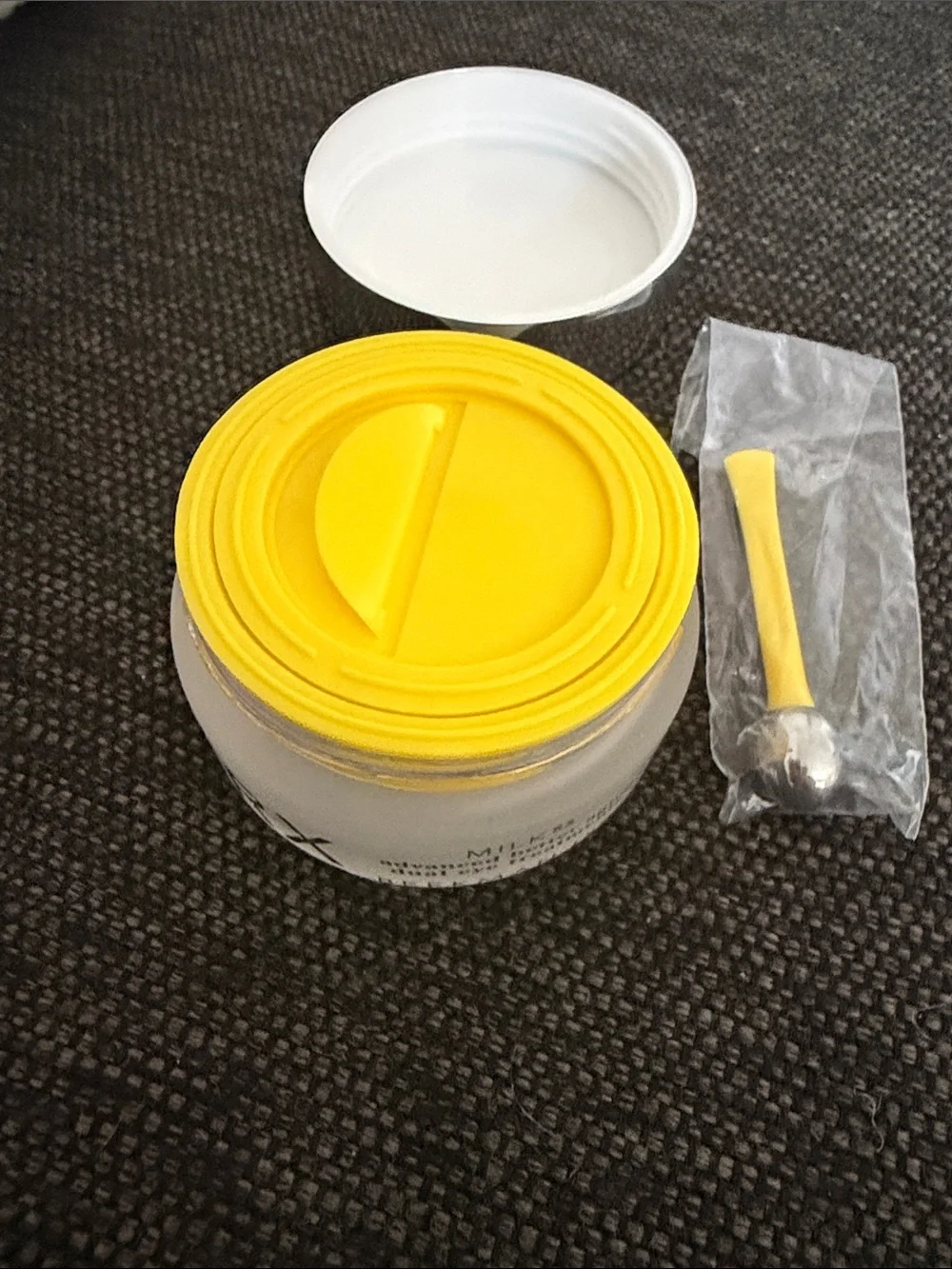 Beekman 1802 Dual Eye Treatments with Yellow Applicator